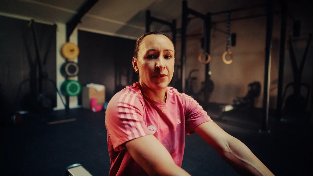 Row · Jessica Ennis